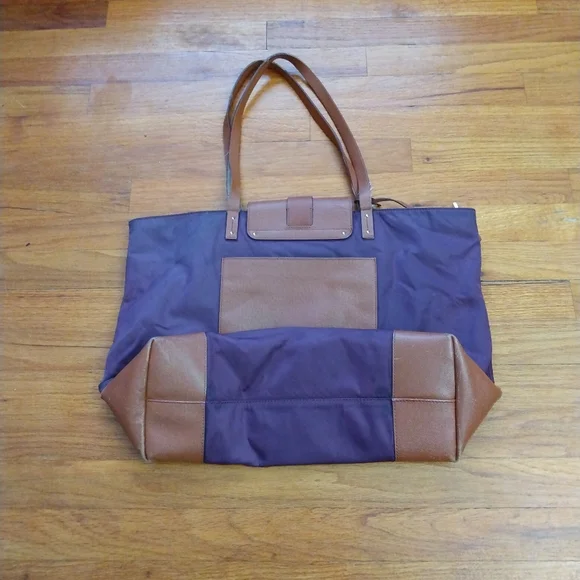 Tory Burch Large Purple Nylon Zip Top Travel Tote Bag Purse - Picture 2 of 16